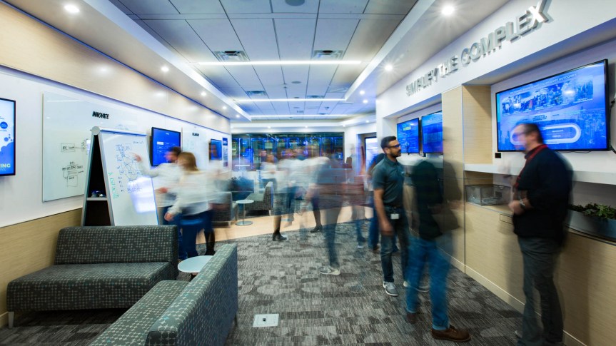 وورلد وايد تكنولوجي تُعلن عن شراكة بقيمة 100 مليون دولار مع شركة أبوظبي الناشئة “أوبن إنوفيشن إيه&nbsp;آي”