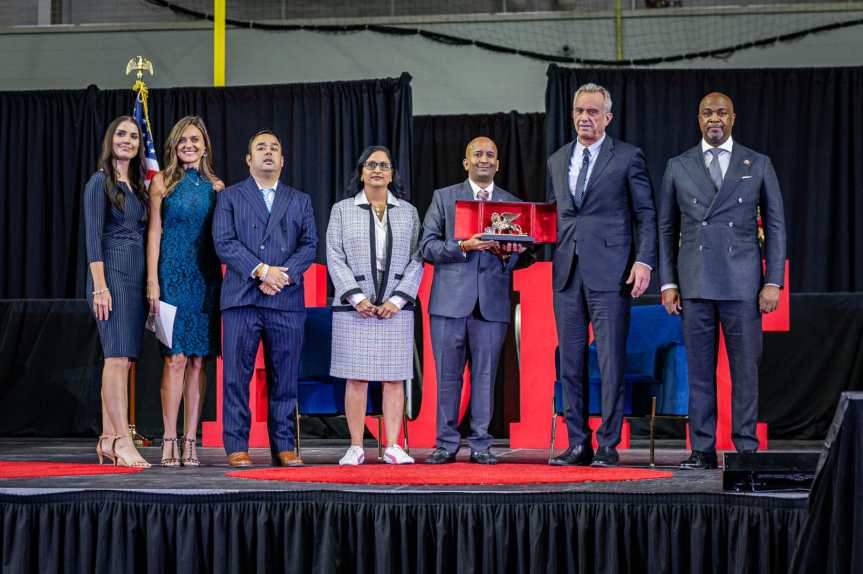 ي تستضيف المؤتمر التحويلي للشركات والمكاتب العائلية حول العالم والتي تبلغ قيمة أصولها 2 تريليون&nbsp;دولار