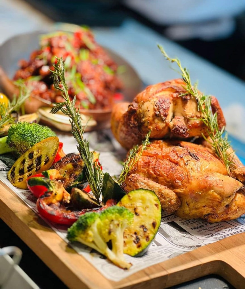 Redefine Saturdays with Artisanal Kreations at Bab Al Qasr&nbsp;Hotel