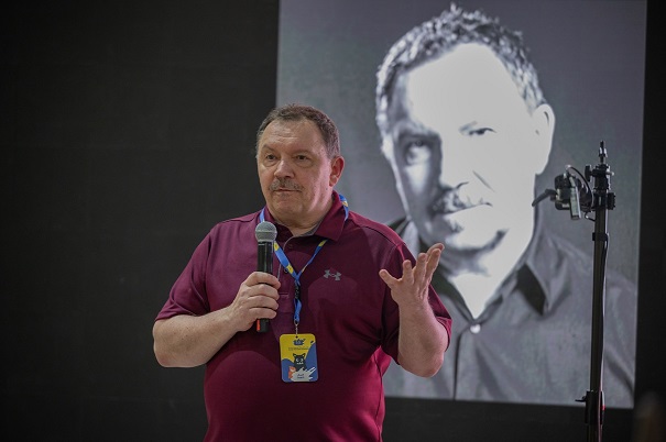 أندرياس ديجا مصمم شخصية “الأسد الملك” يشارك كنوزه مع جمهور الشارقة للرسوم&nbsp;المتحركة