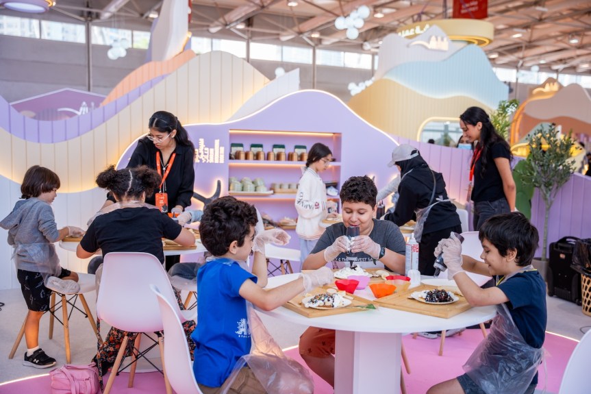 ‘Have your art and eat it too’ at minion pancake decoratingworkshop at Sharjah International Book fair 2024 