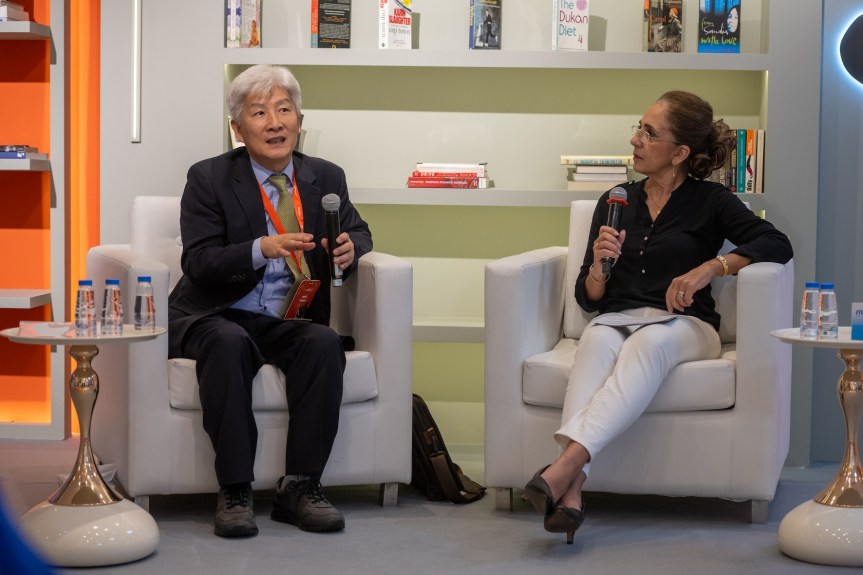 Renewable energy cannot meet excess energy demand, notes South Korean expert at 43rd Sharjah International Book&nbsp;Fair