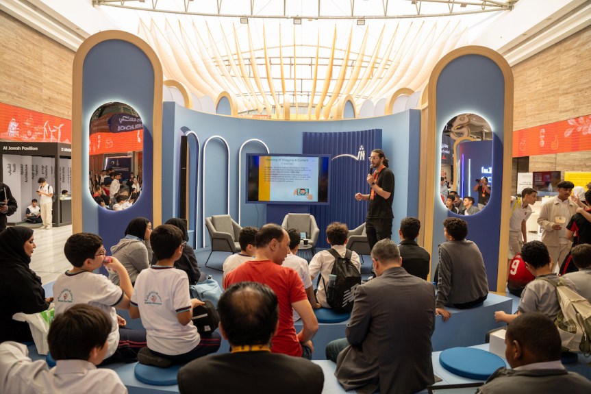 Young content creators learn the art of storytelling in YouTube vlogging workshop at SIBF&nbsp;2024