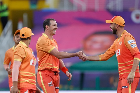 Gulf Giants stay alive in the playoff race, overcome Abu Dhabi Knight Riders by seven&nbsp;wickets