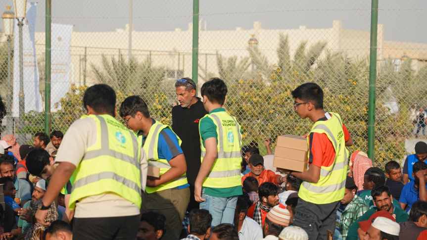 Hearts of Service: 1,500 Children Volunteers Join Hands for Ramadan Iftar Drive in Sajja Labour Park with Dr.&nbsp;Knee